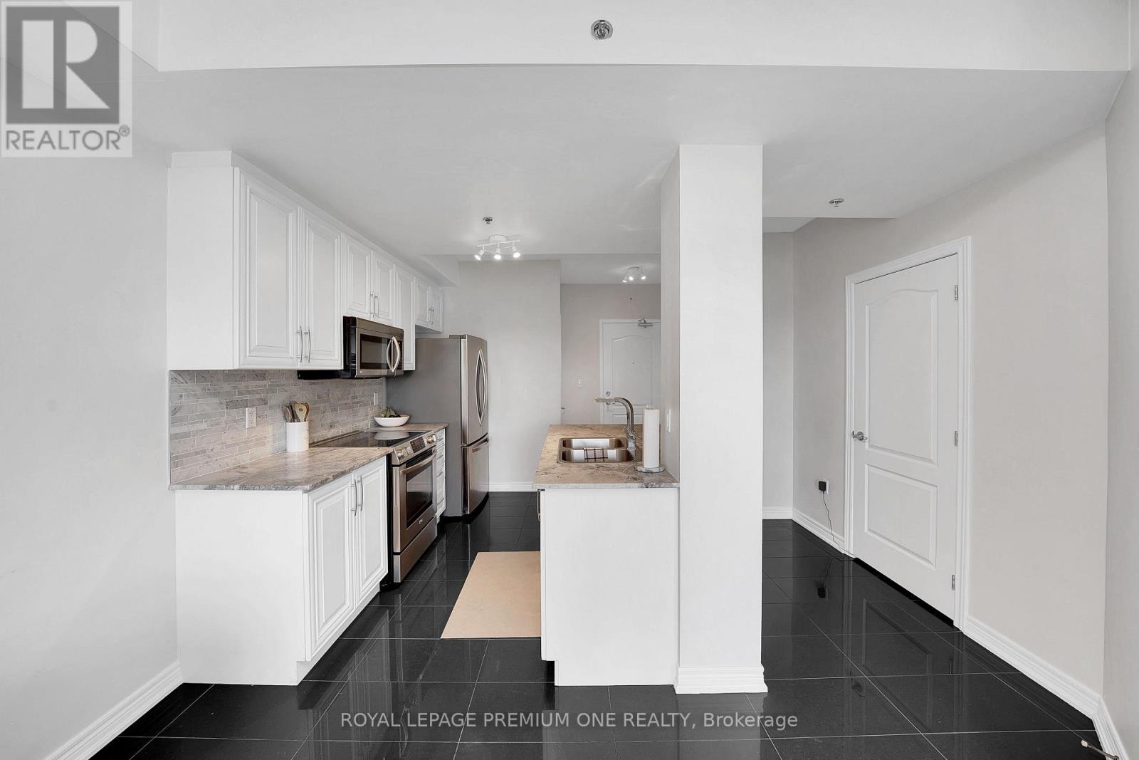 #508 1419 COSTIGAN ROAD - 6