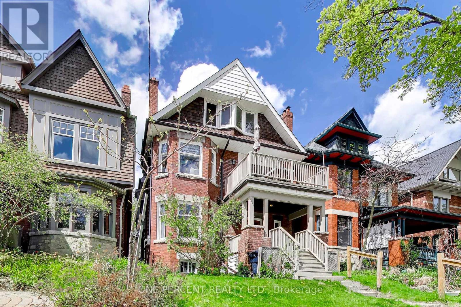 252 WRIGHT AVENUE - Image 2
