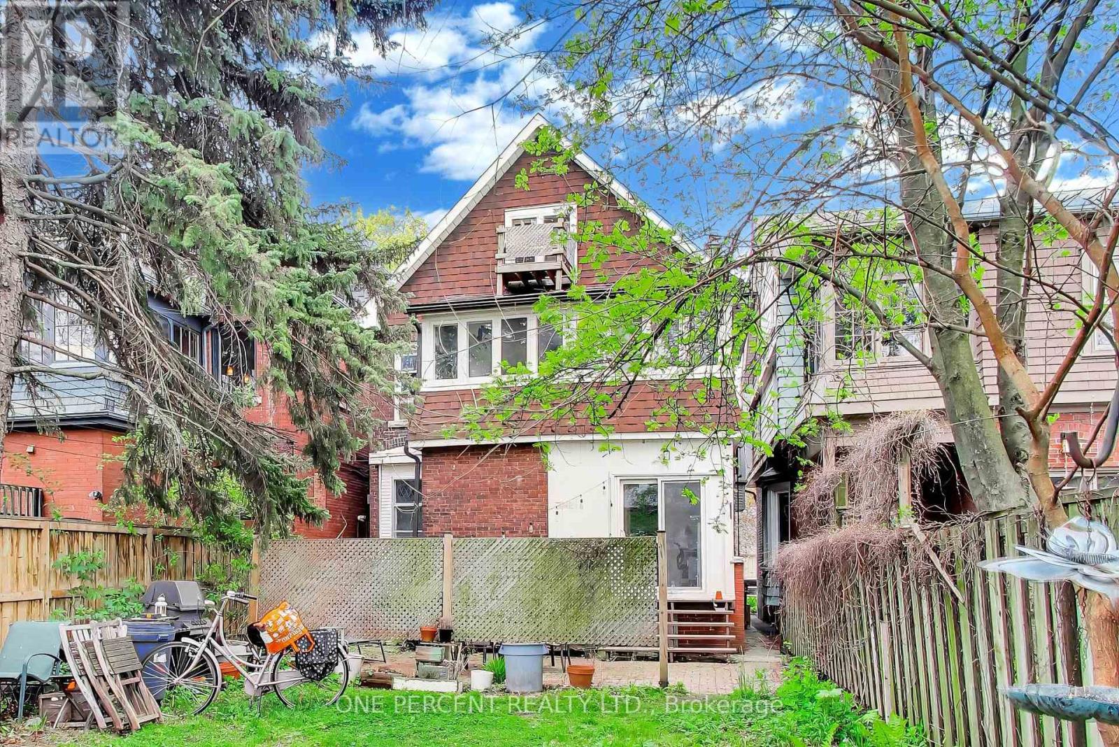 252 WRIGHT AVENUE - 35