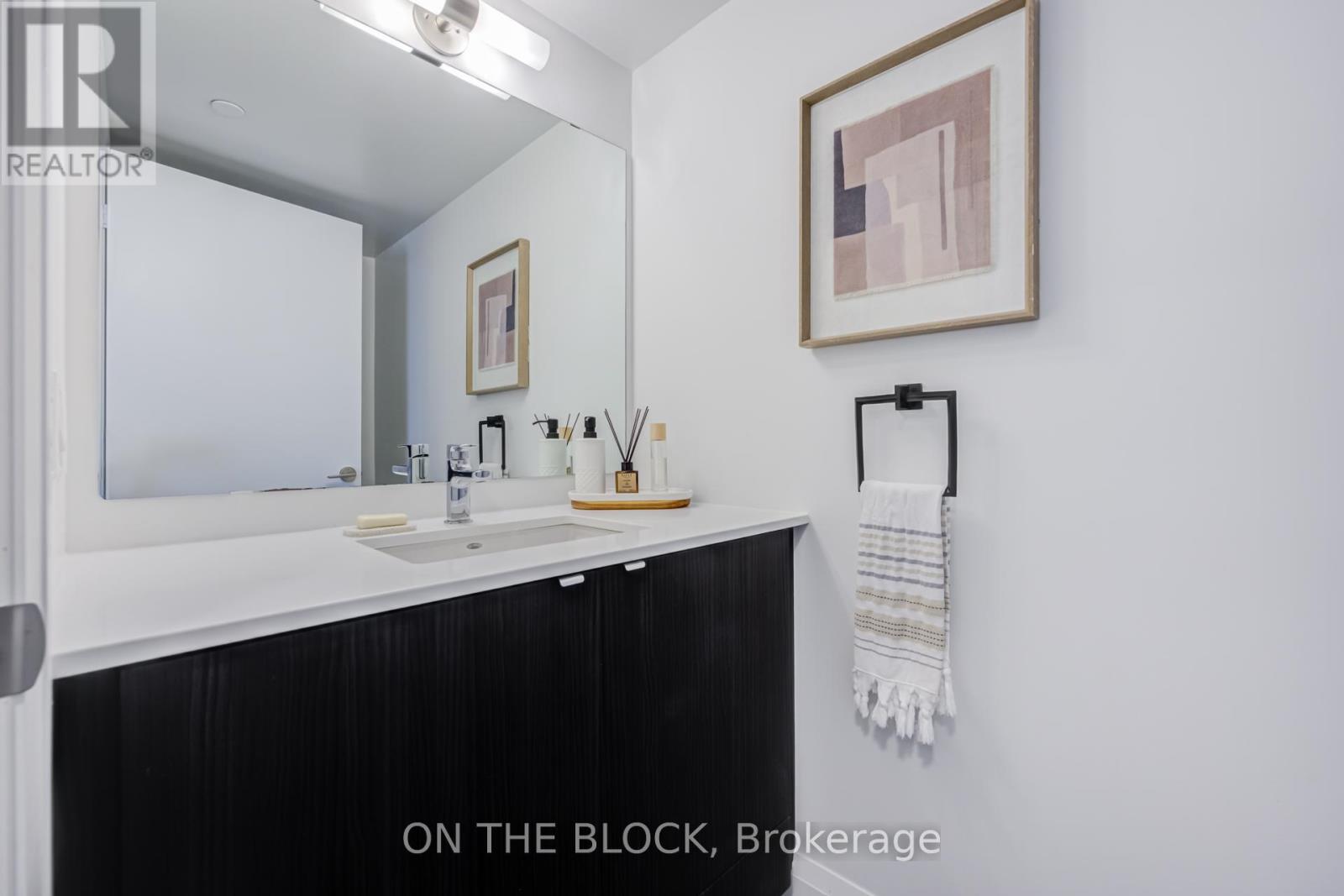 #810 1461 LAWRENCE AVENUE W - 10