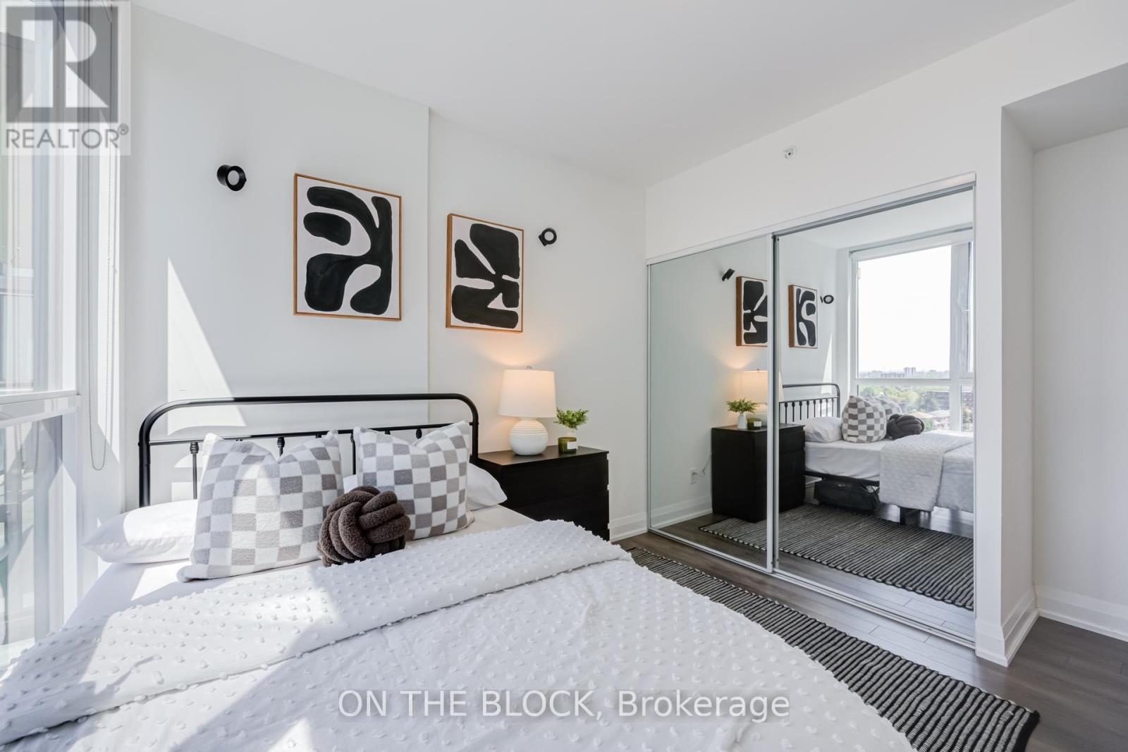 #810 1461 LAWRENCE AVENUE W - 19