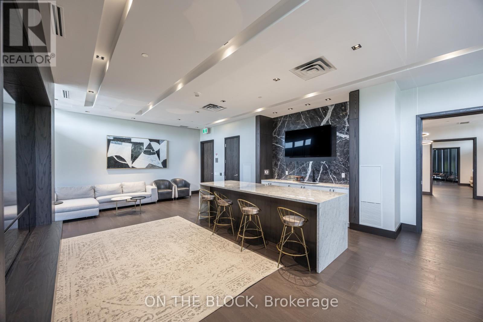 #810 1461 LAWRENCE AVENUE W - 26