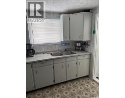 692 Aqualane Avenue, Aquadeo, SK S0M1E0 Photo 8