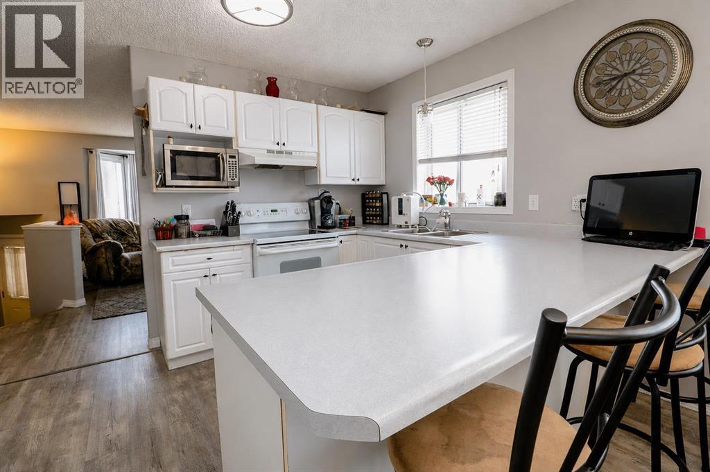 11329 92B Street - 12