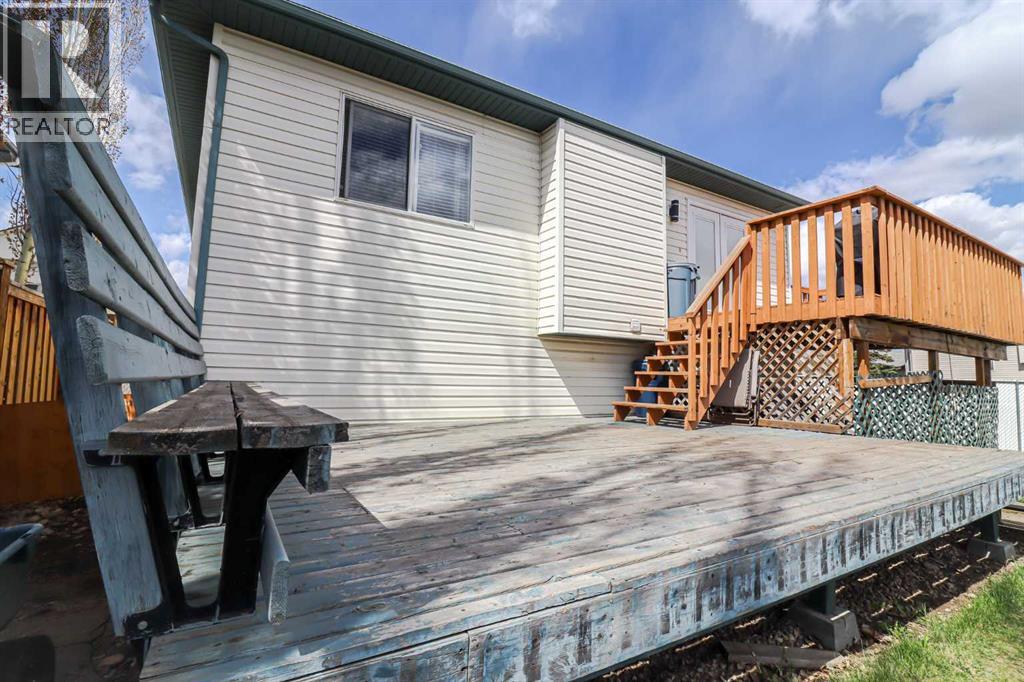 11329 92B Street - 36