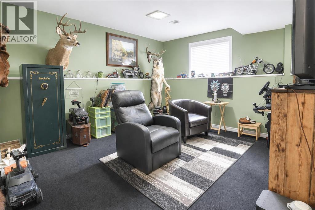 11329 92B Street - 25