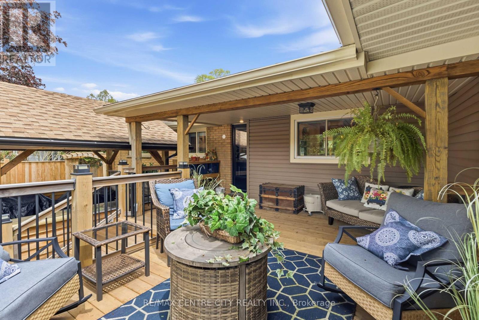 70 BRENTWOOD CRESCENT - 43
