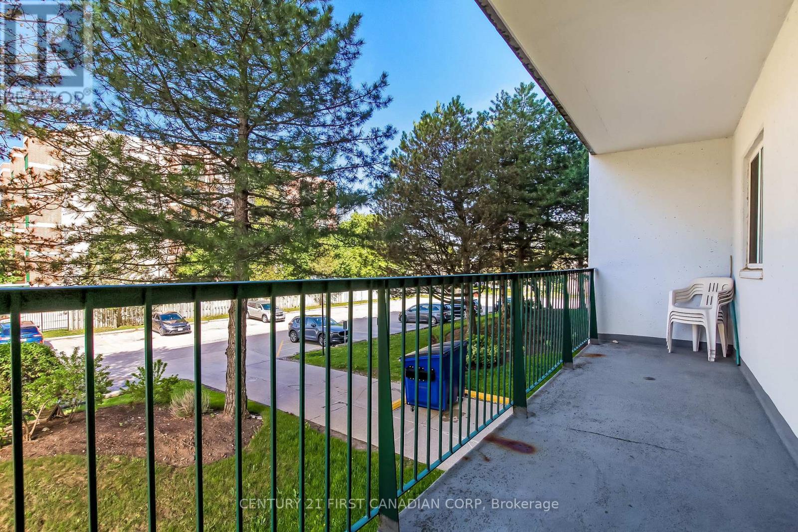#204 986 HURON STREET - 15