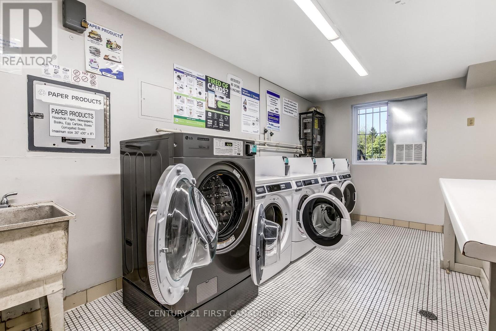 #204 986 HURON STREET - 17