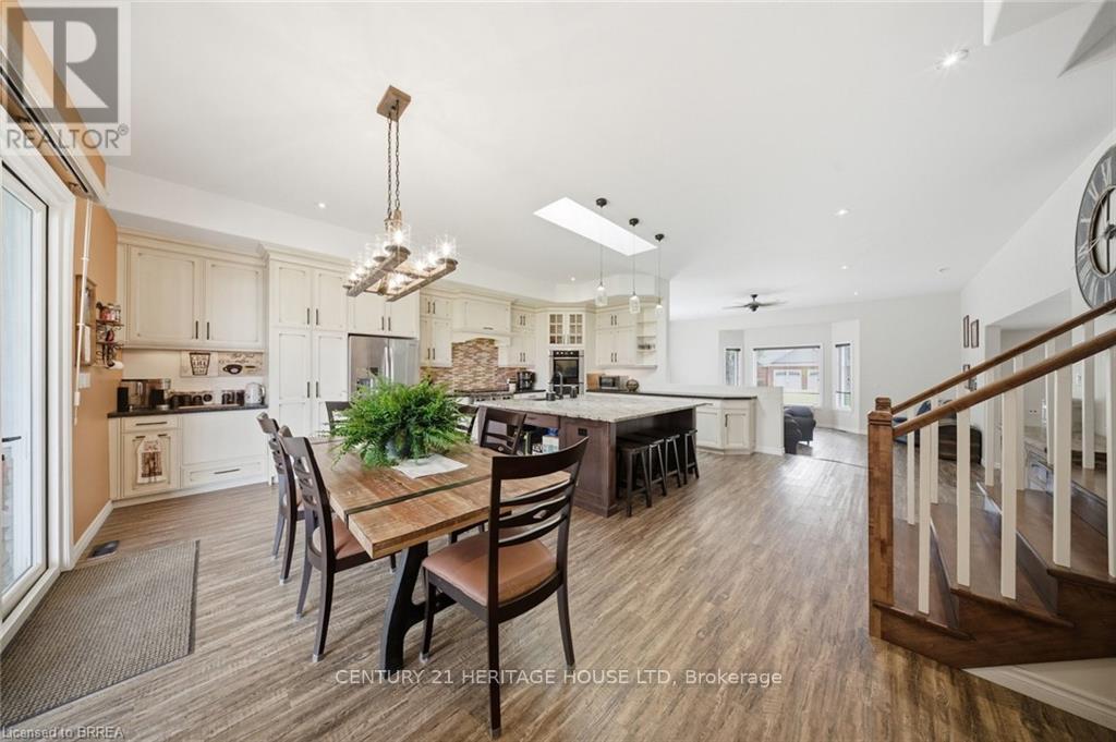 5 ECHO VILLA AVENUE - 17