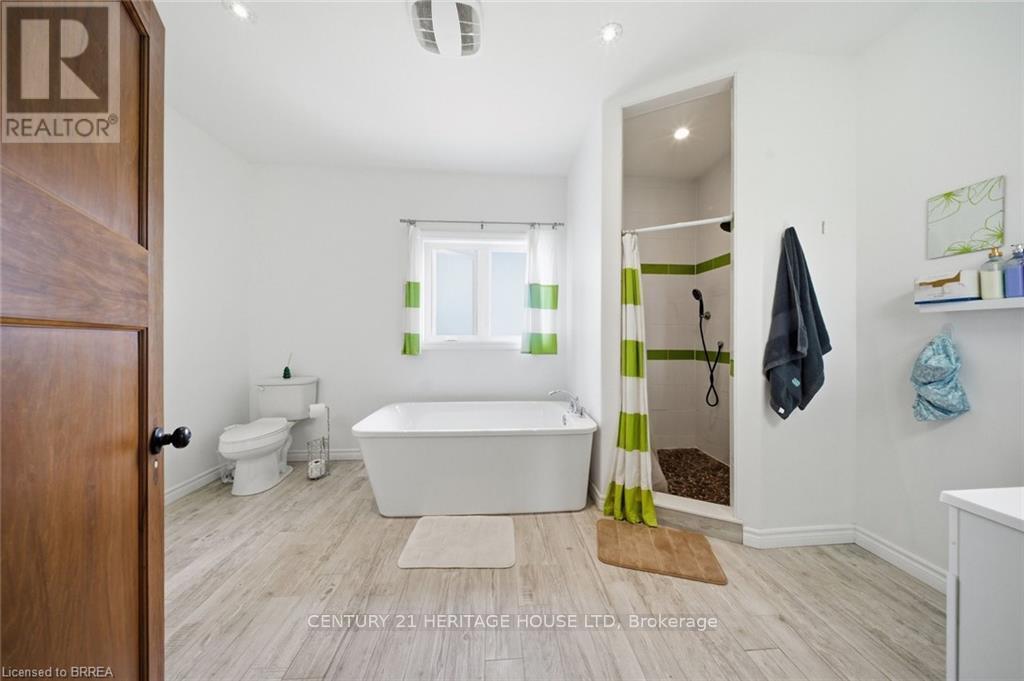 5 ECHO VILLA AVENUE - 22