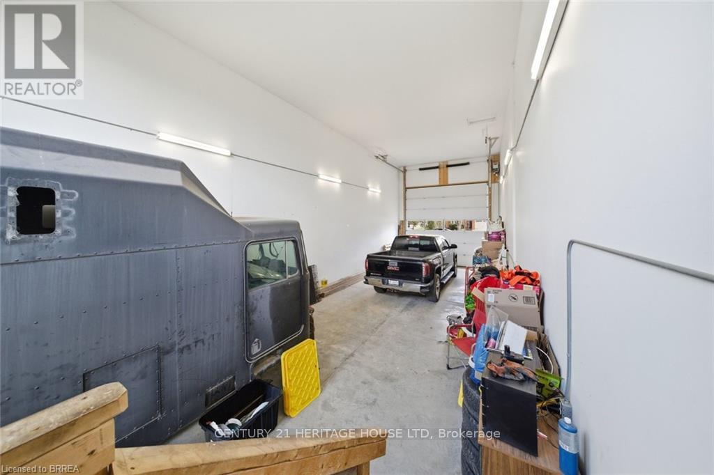 5 ECHO VILLA AVENUE - 36