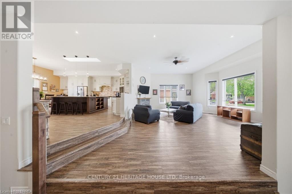 5 ECHO VILLA AVENUE - 8