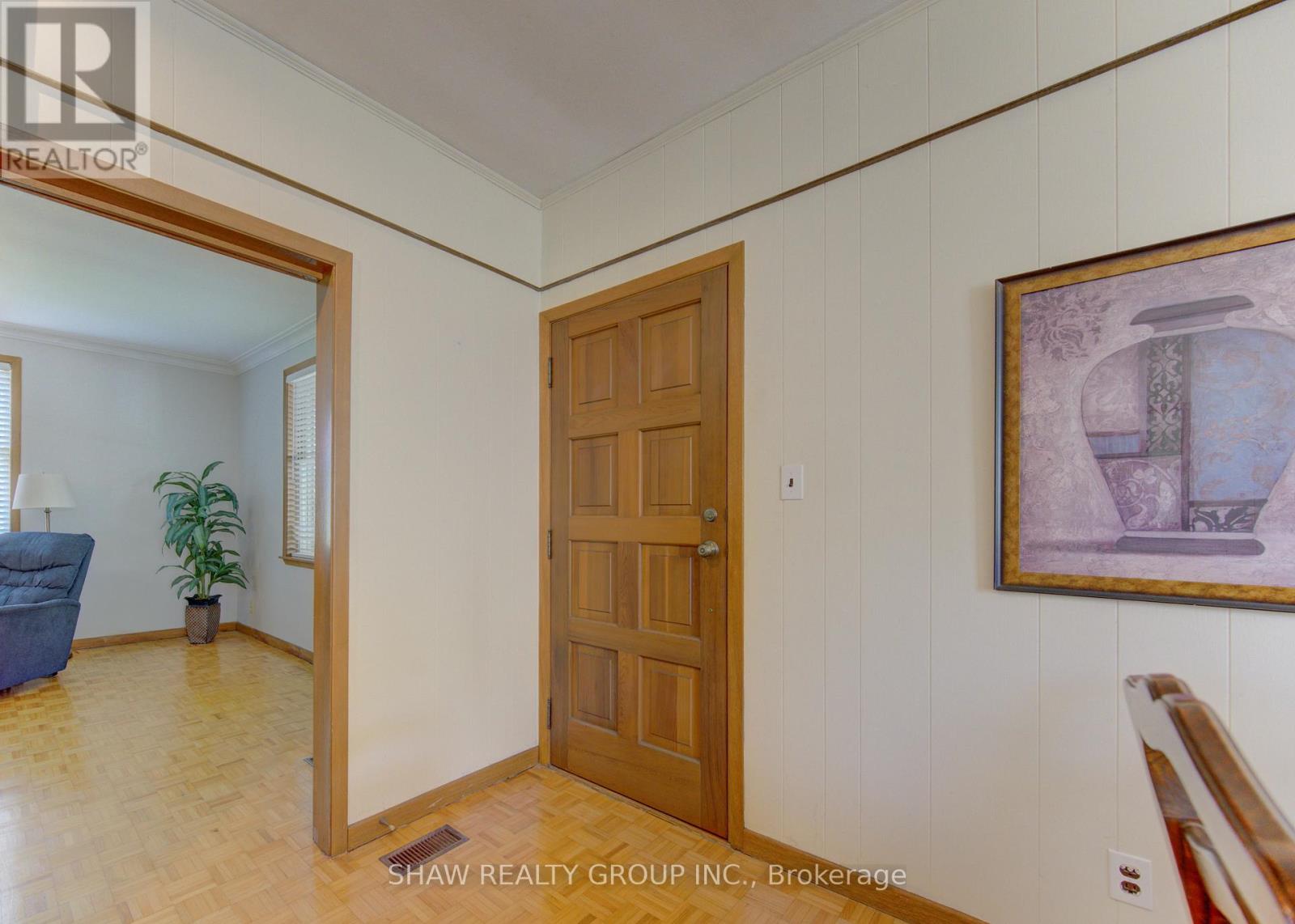 1463 KOSSUTH ROAD - 11