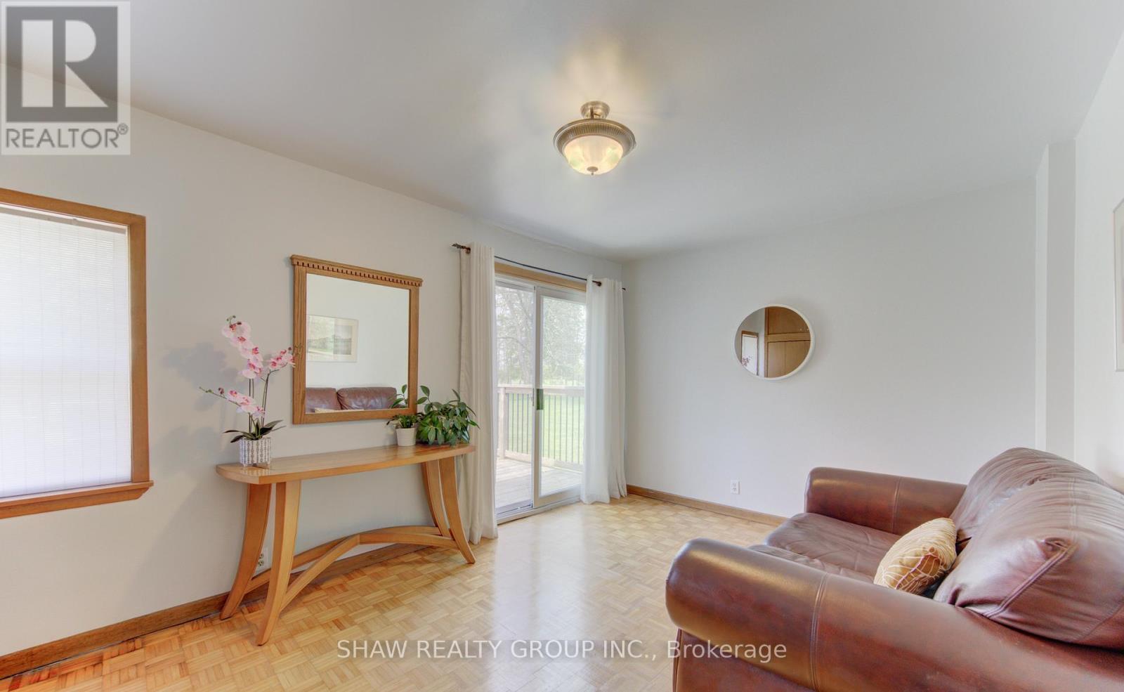 1463 KOSSUTH ROAD - 16