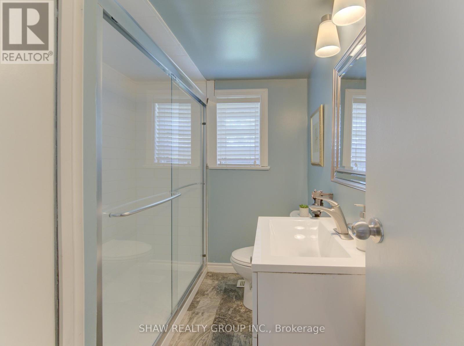 1463 KOSSUTH ROAD - 29