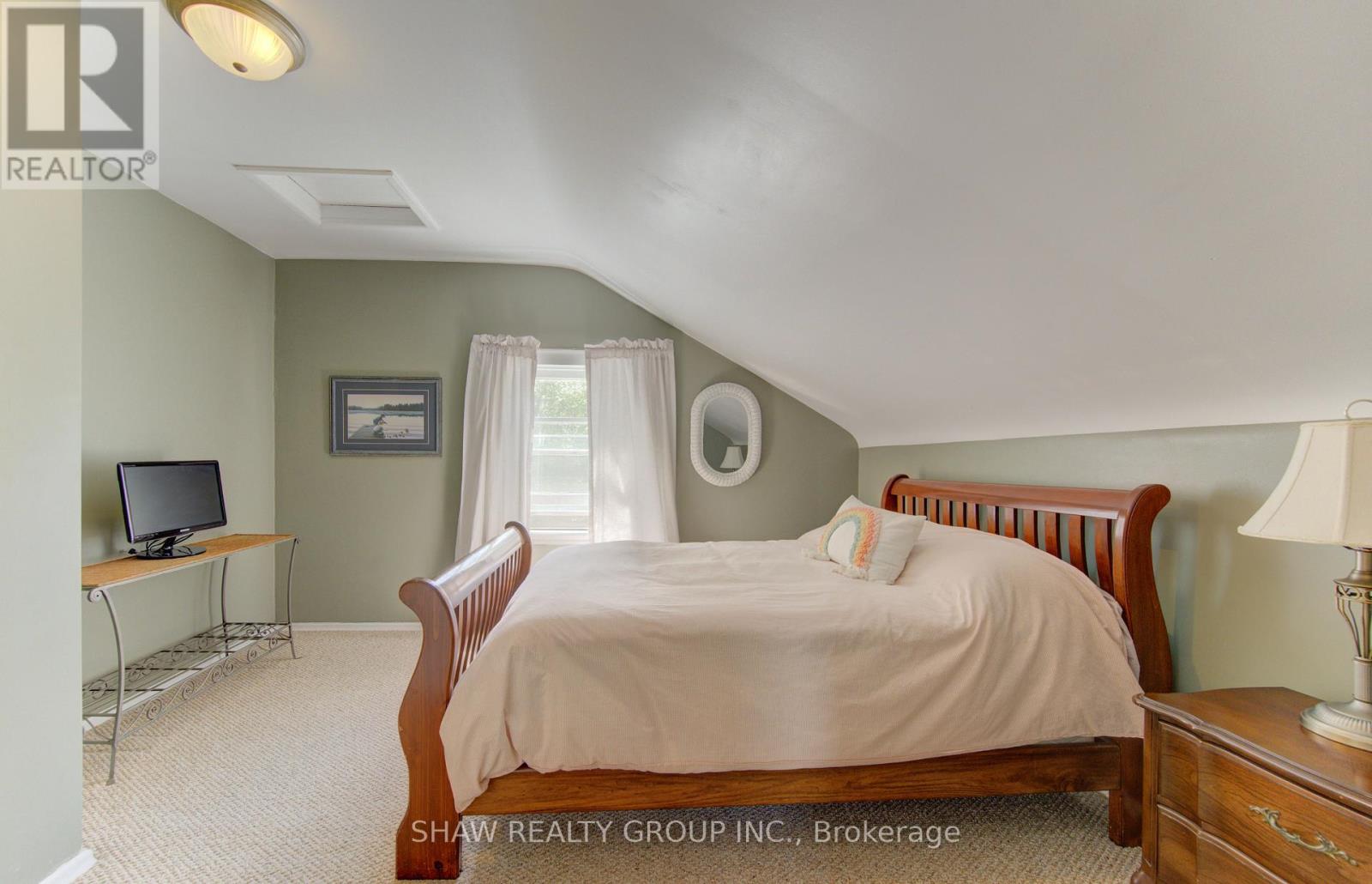 1463 KOSSUTH ROAD - 32