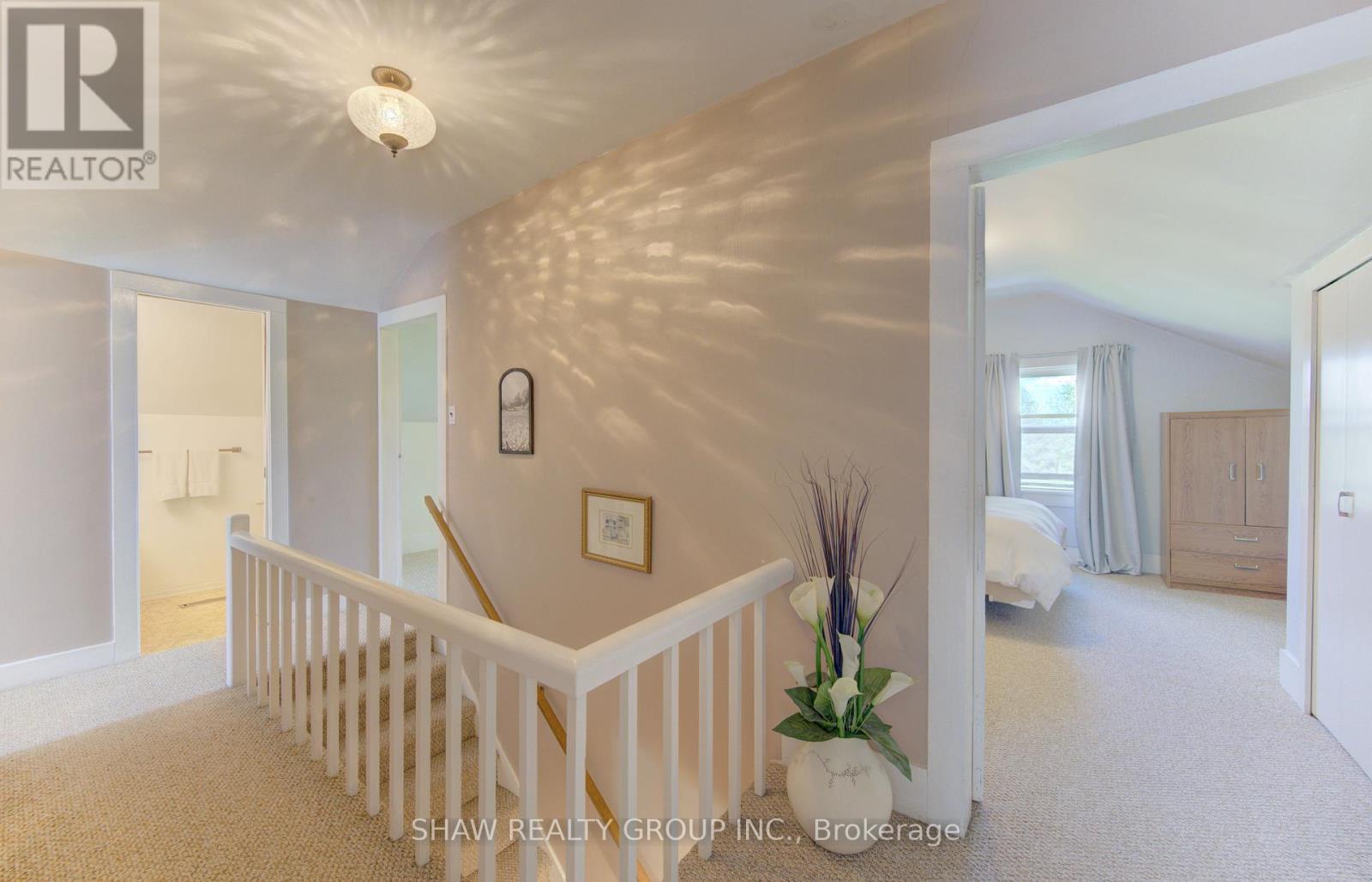 1463 KOSSUTH ROAD - 38