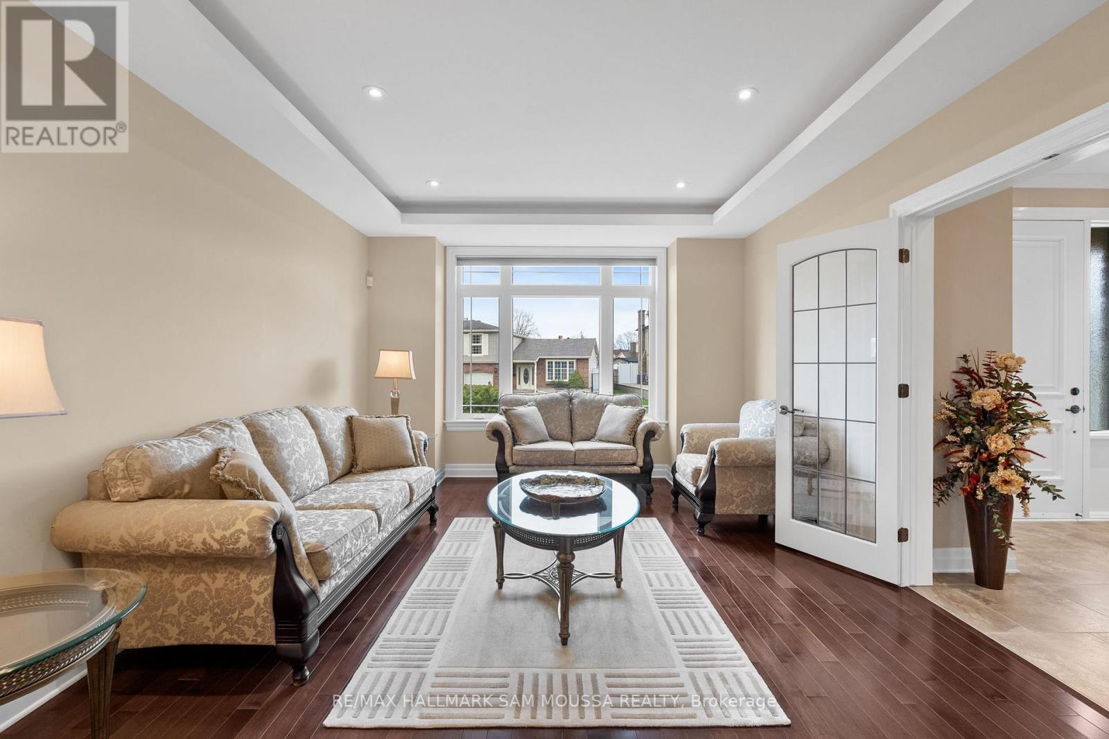 18 WYNFORD AVENUE - 17