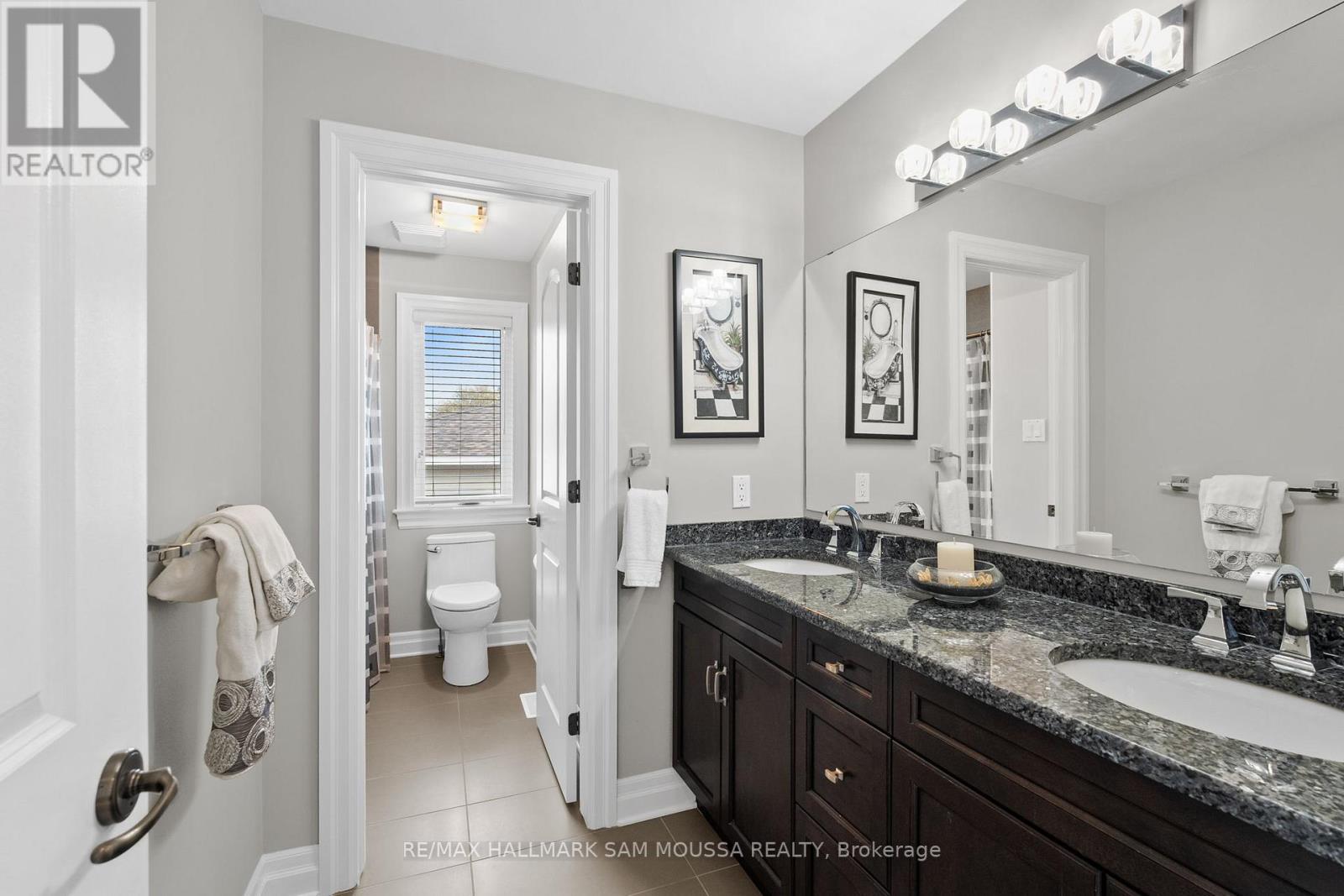 18 WYNFORD AVENUE - 33