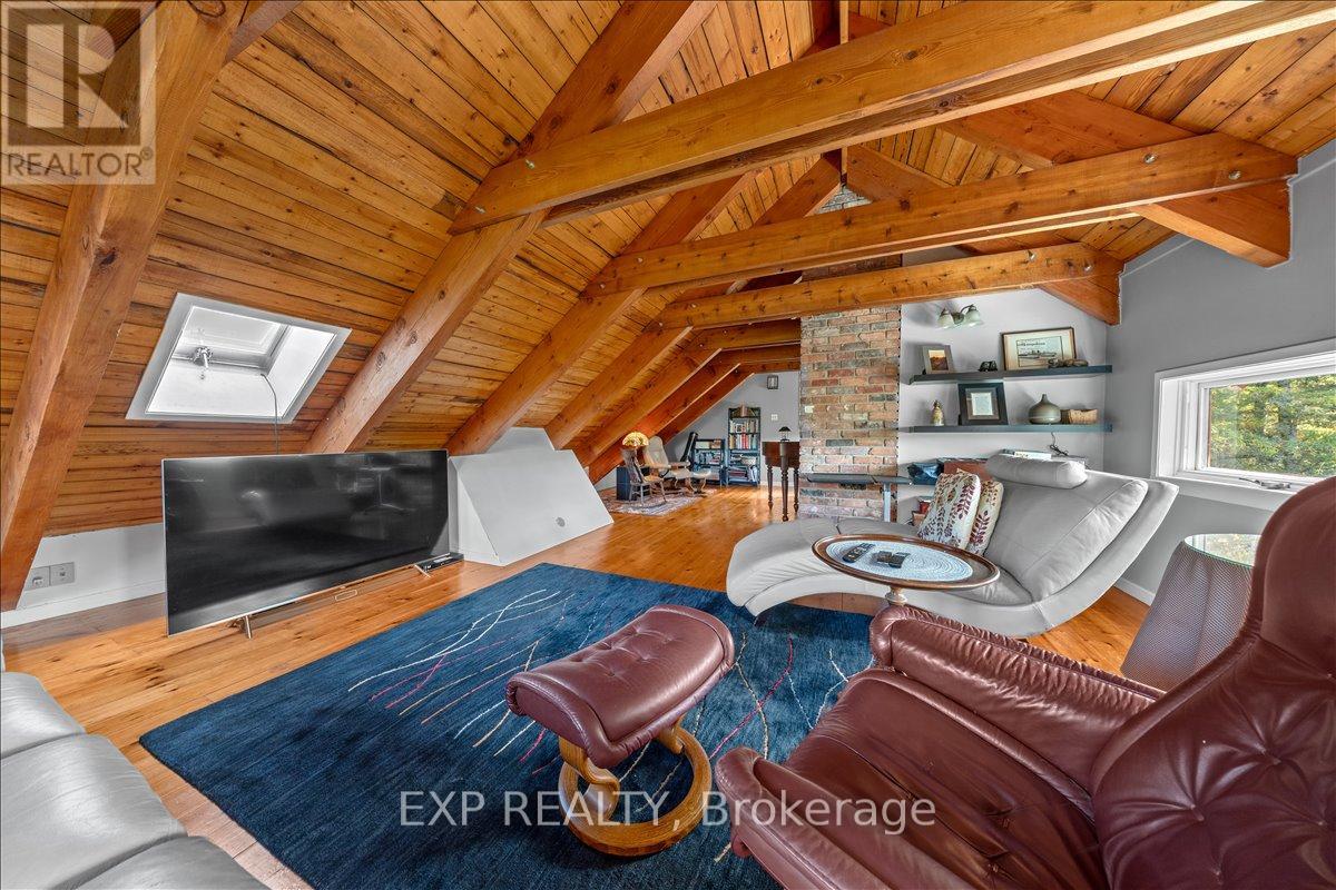 182 SPRUCE RIDGE ROAD - 27
