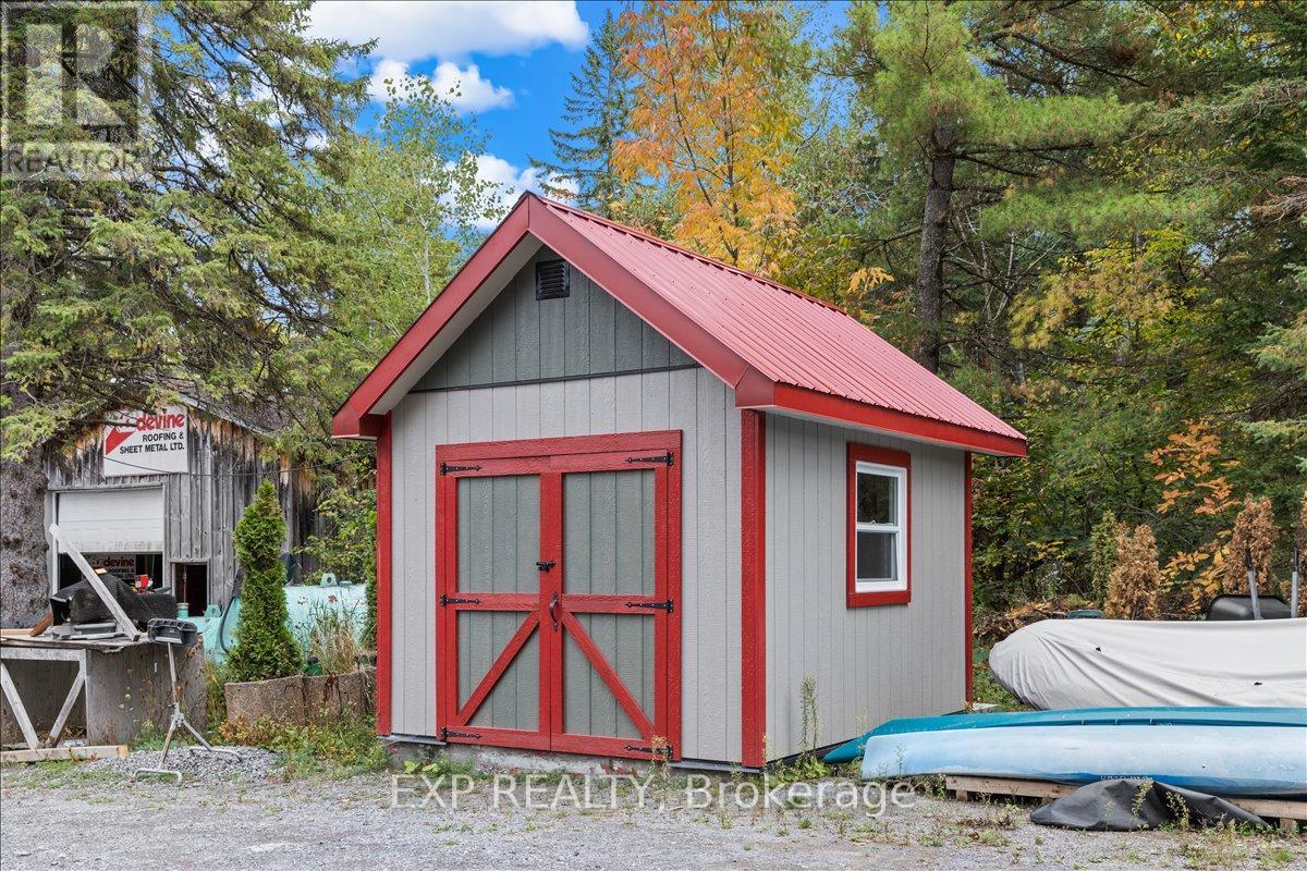 182 SPRUCE RIDGE ROAD - 43