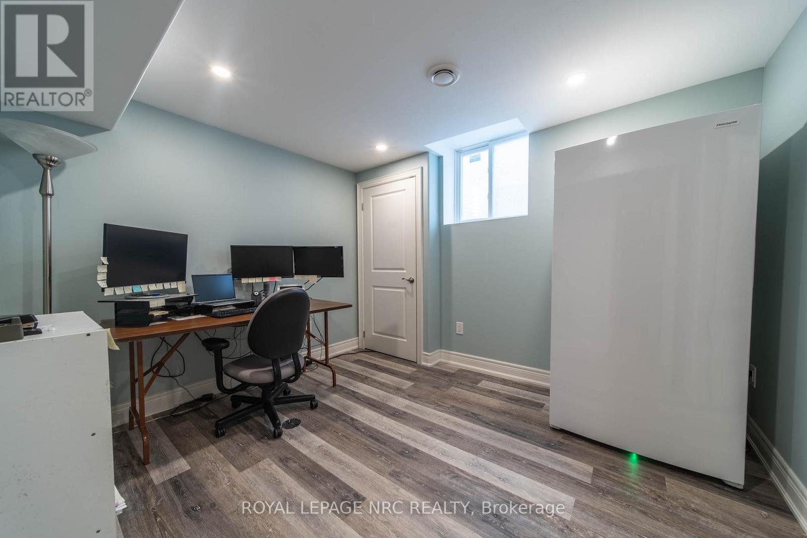 325 HILLSDALE ROAD - 34