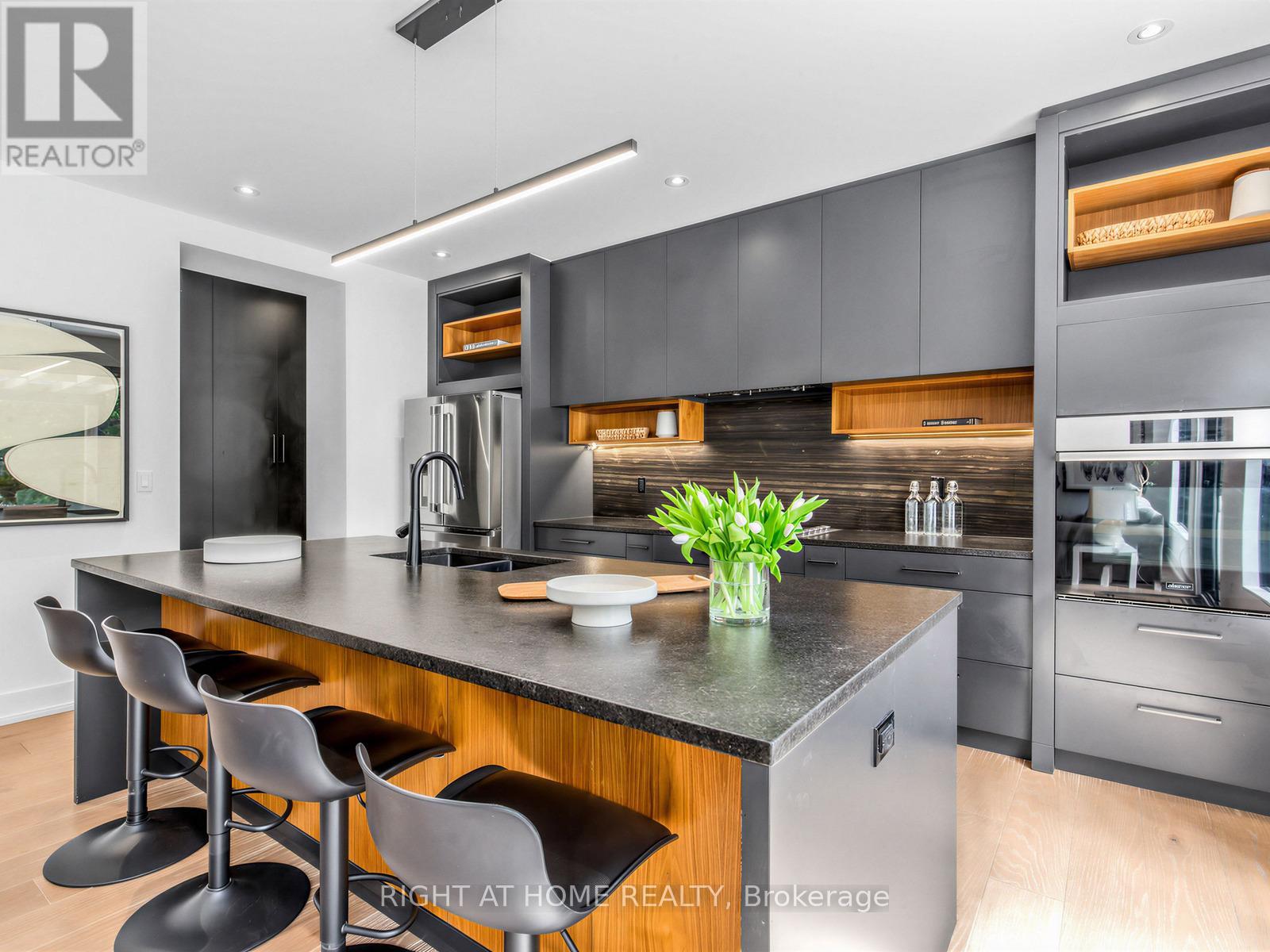 140 COLDSTREAM AVENUE - 19