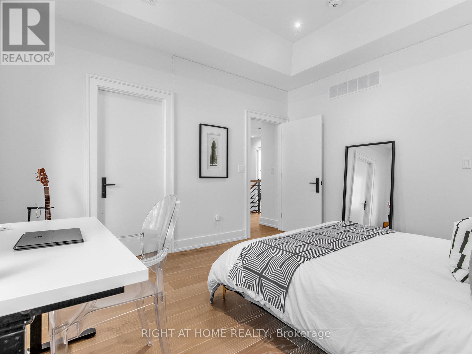 140 COLDSTREAM AVENUE - 31