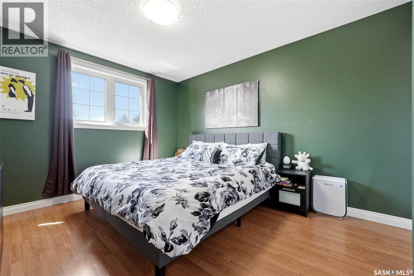 2947 More CRESCENT E - 23