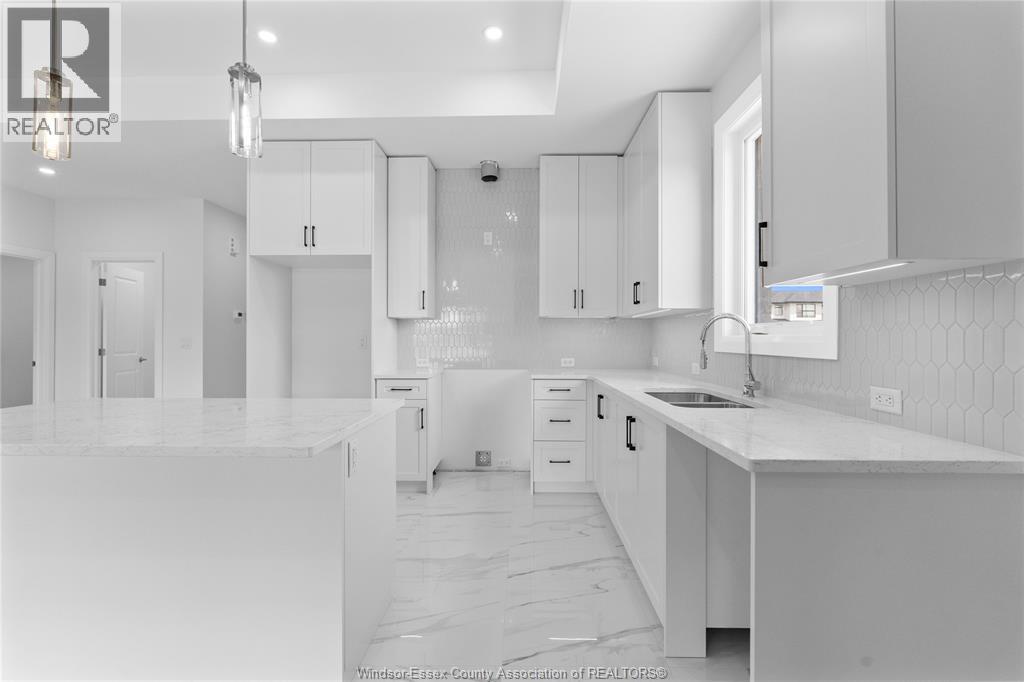 3335 TULLIO, LaSalle, Ontario, N9H1H3 — Photo 28