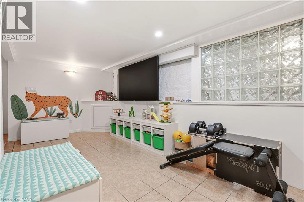 16 HATT Street, Dundas, Ontario, L9H2E8 — Photo 12
