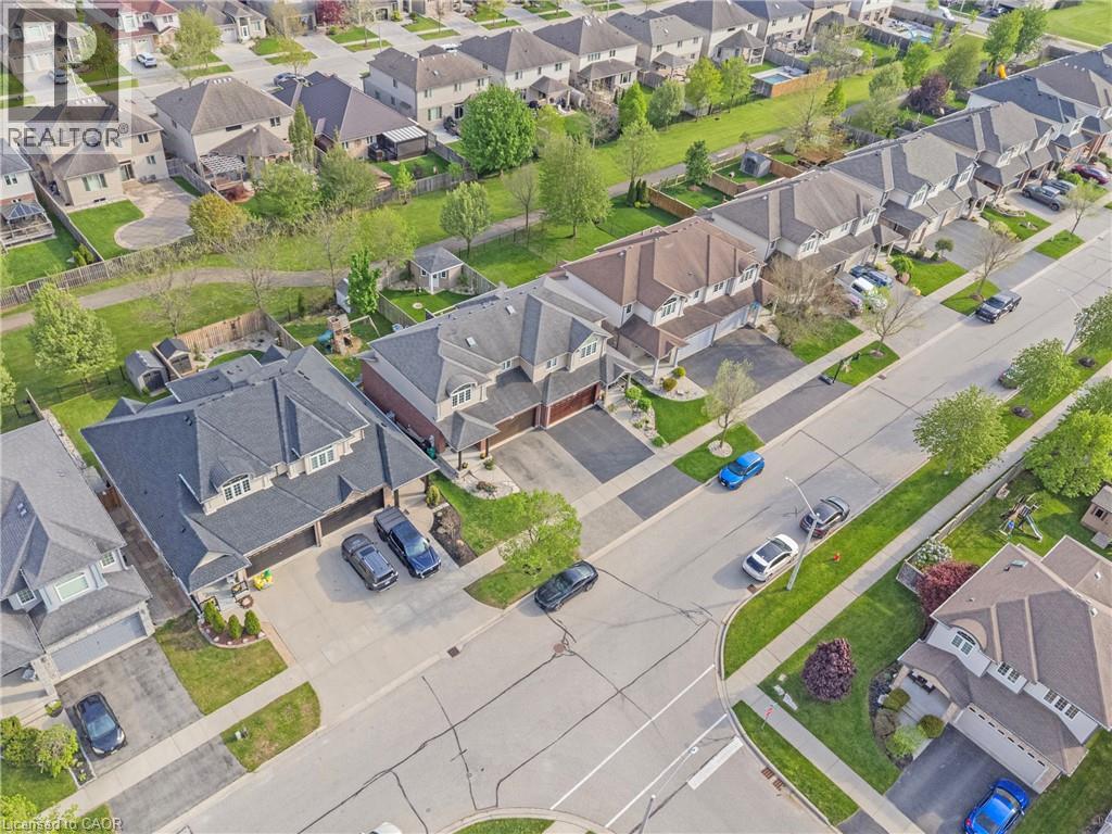 151 RAVENSWOOD Road - 41