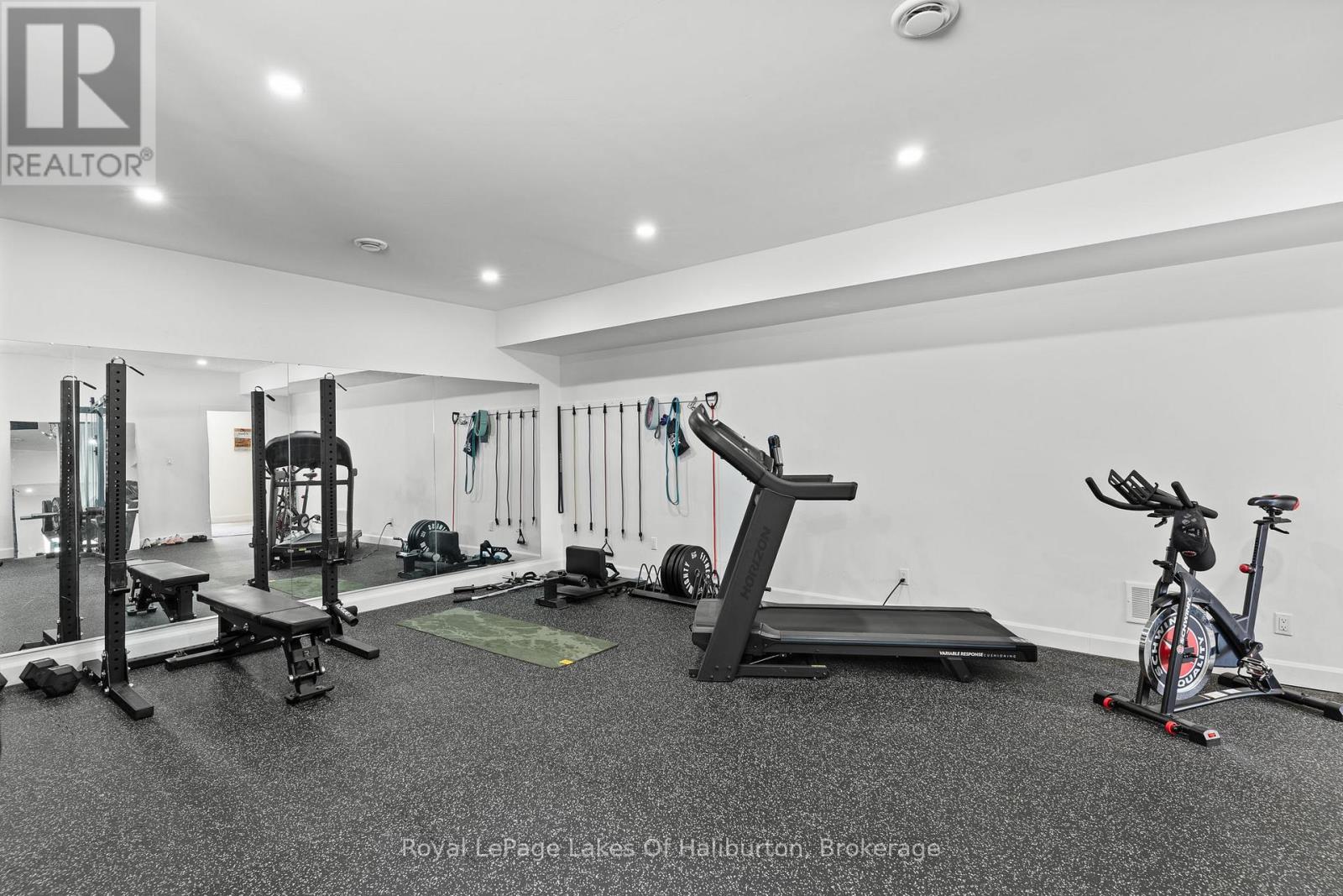 51 GLEBE ROAD - 35