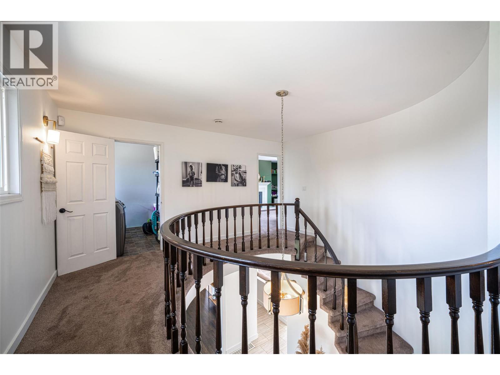 11306 Hillside Drive - 33