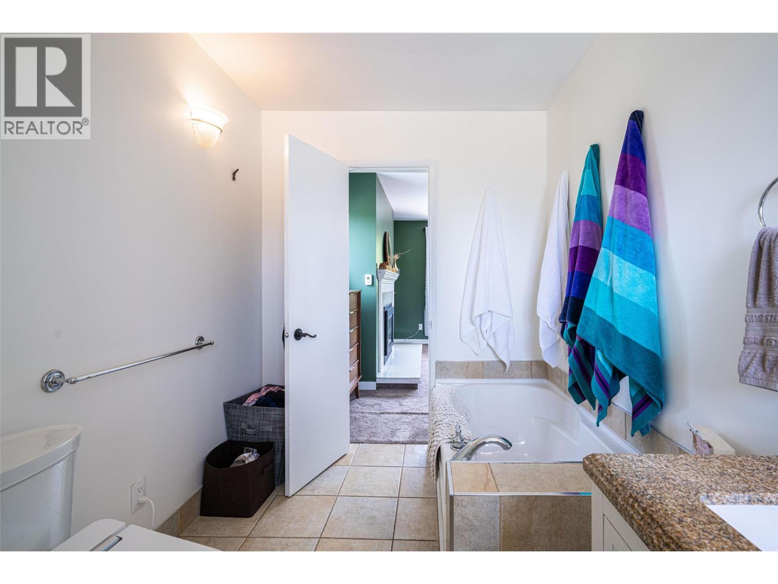 11306 Hillside Drive - 39