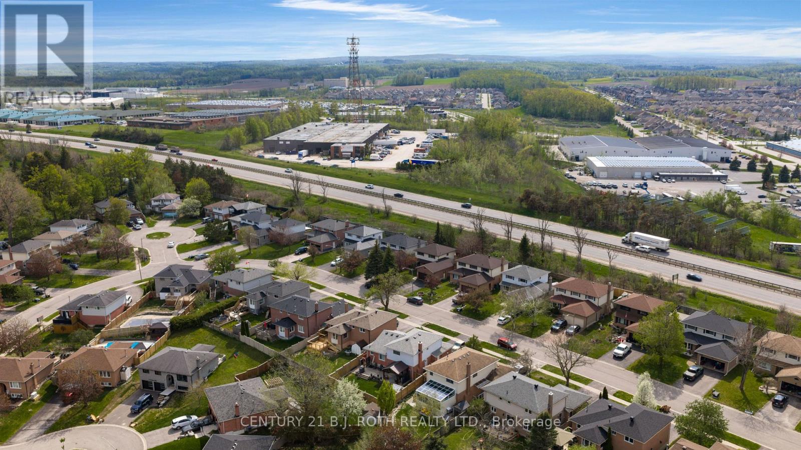 37 LAURENTIAN LANE - 49