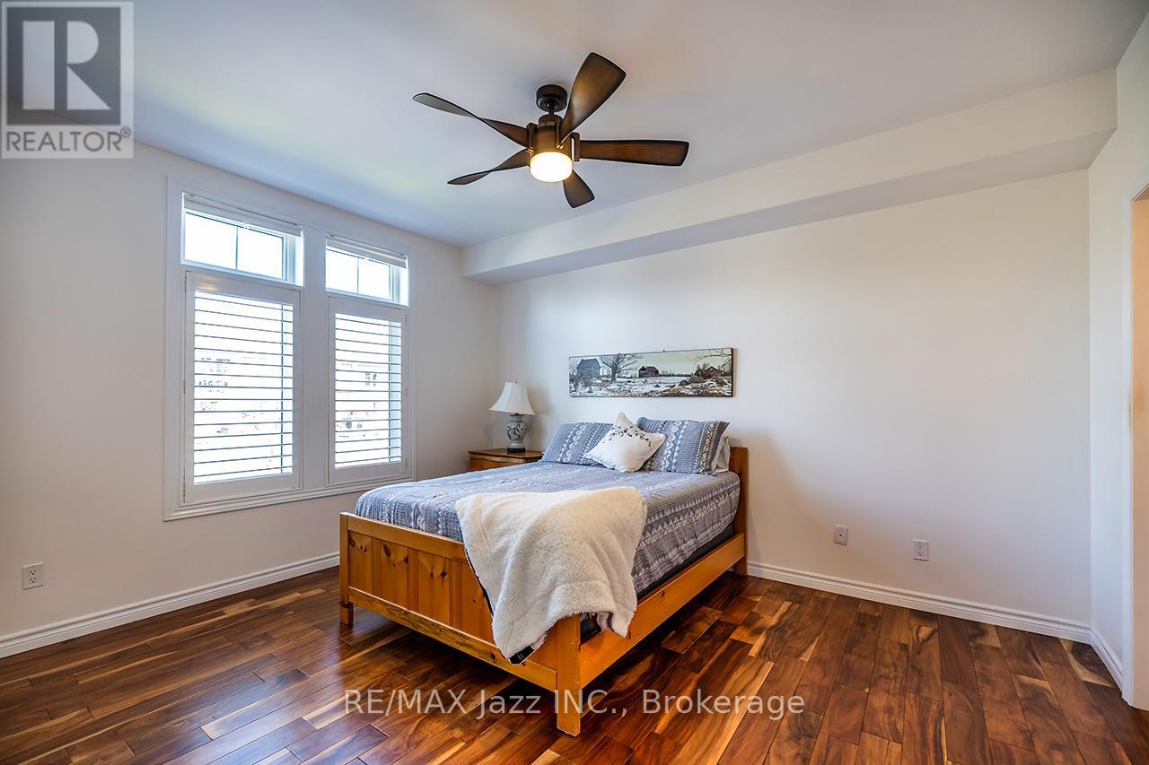 #111 29 LAKEWOOD CRESCENT - 13