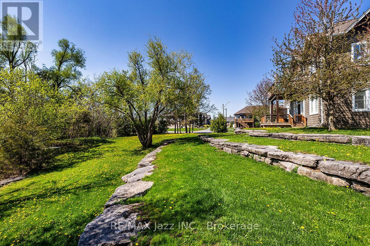 #111 29 LAKEWOOD CRESCENT - 25
