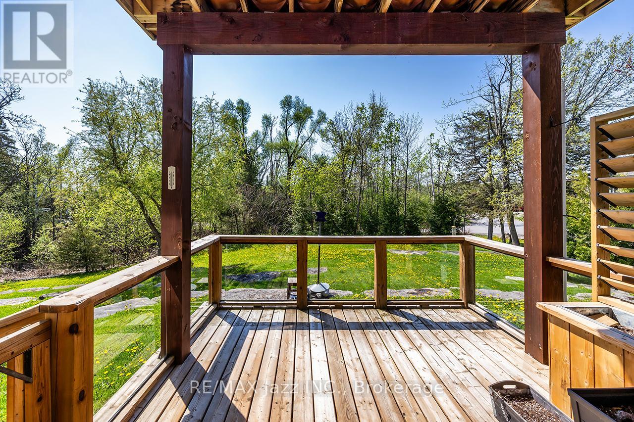 #111 29 LAKEWOOD CRESCENT - 19