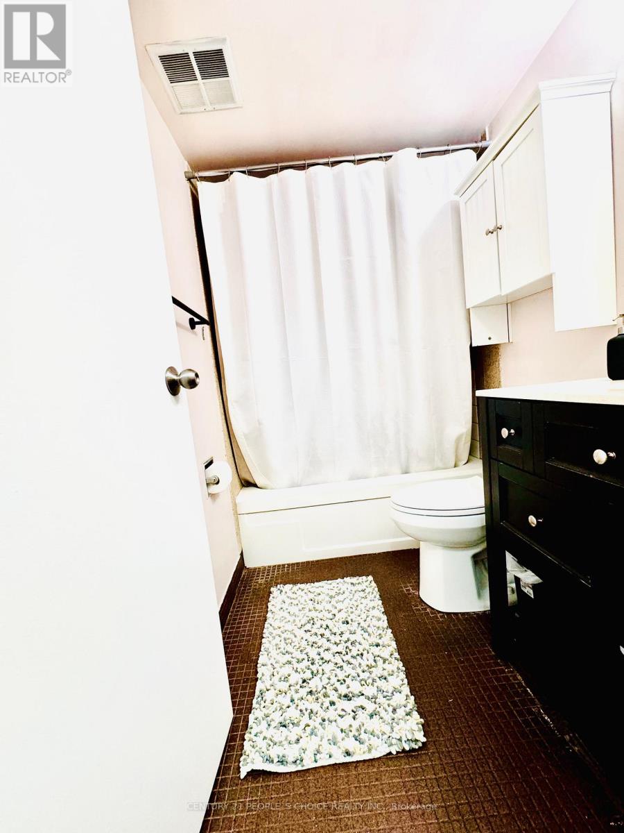 #1205 21 KNIGHTSBRIDGE ROAD - 11