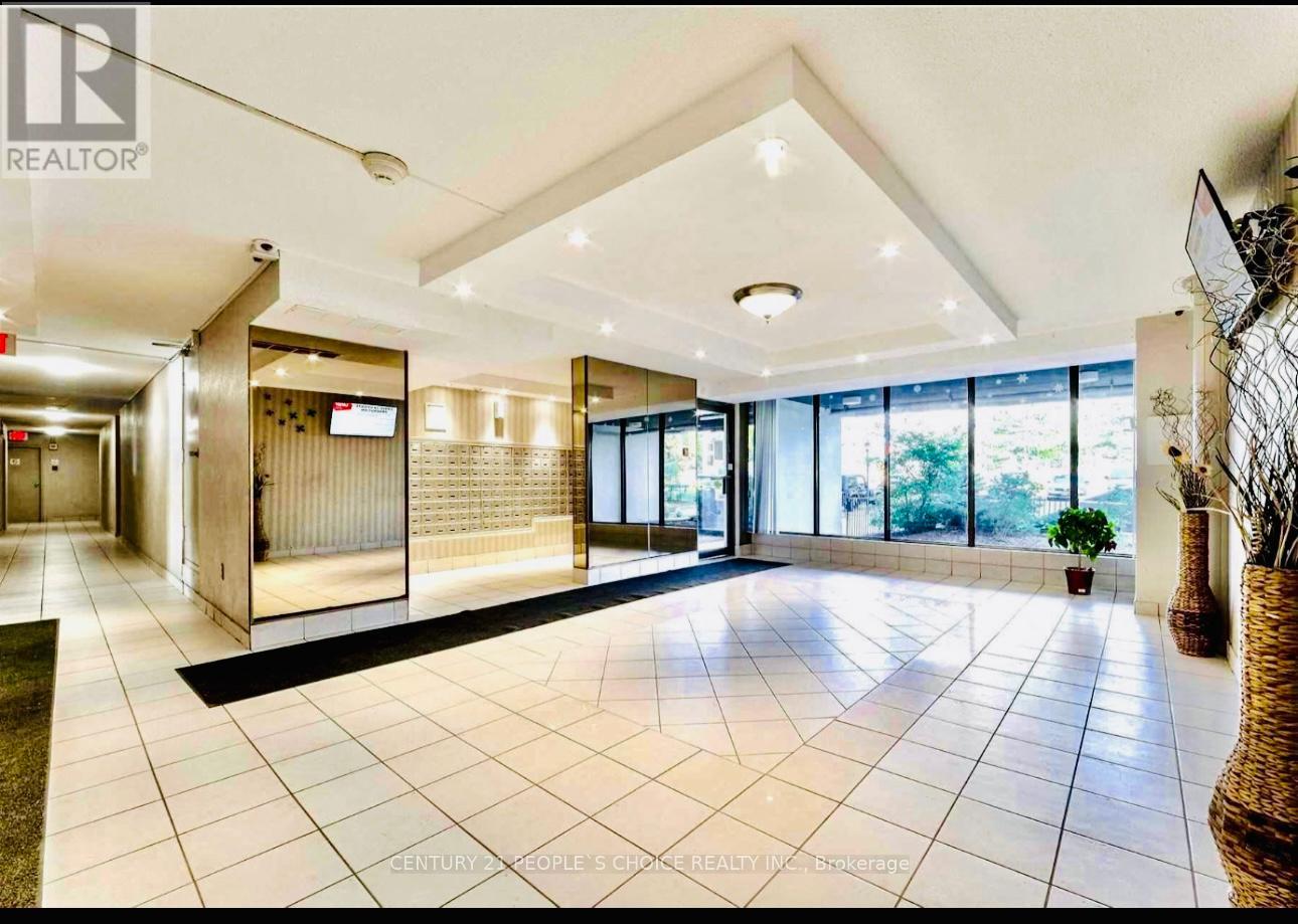 #1205 21 KNIGHTSBRIDGE ROAD - 2