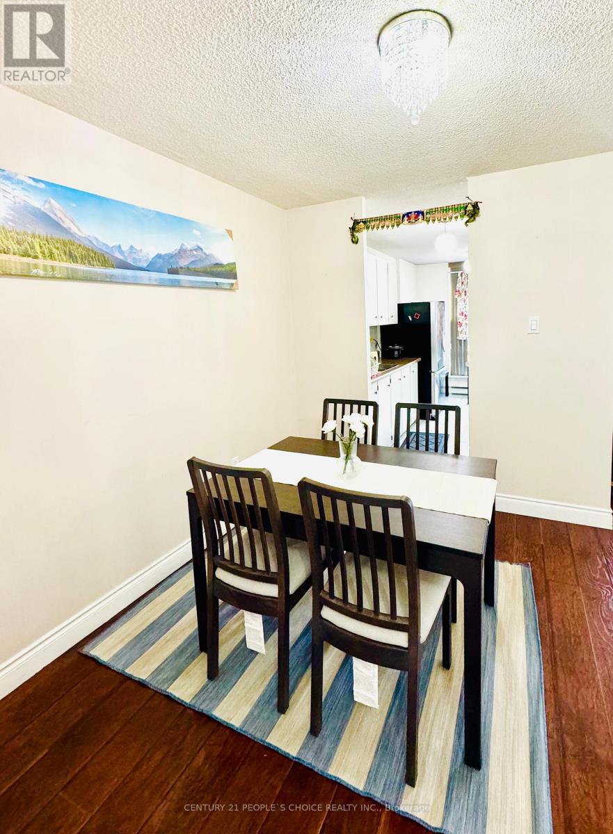 #1205 21 KNIGHTSBRIDGE ROAD - 5