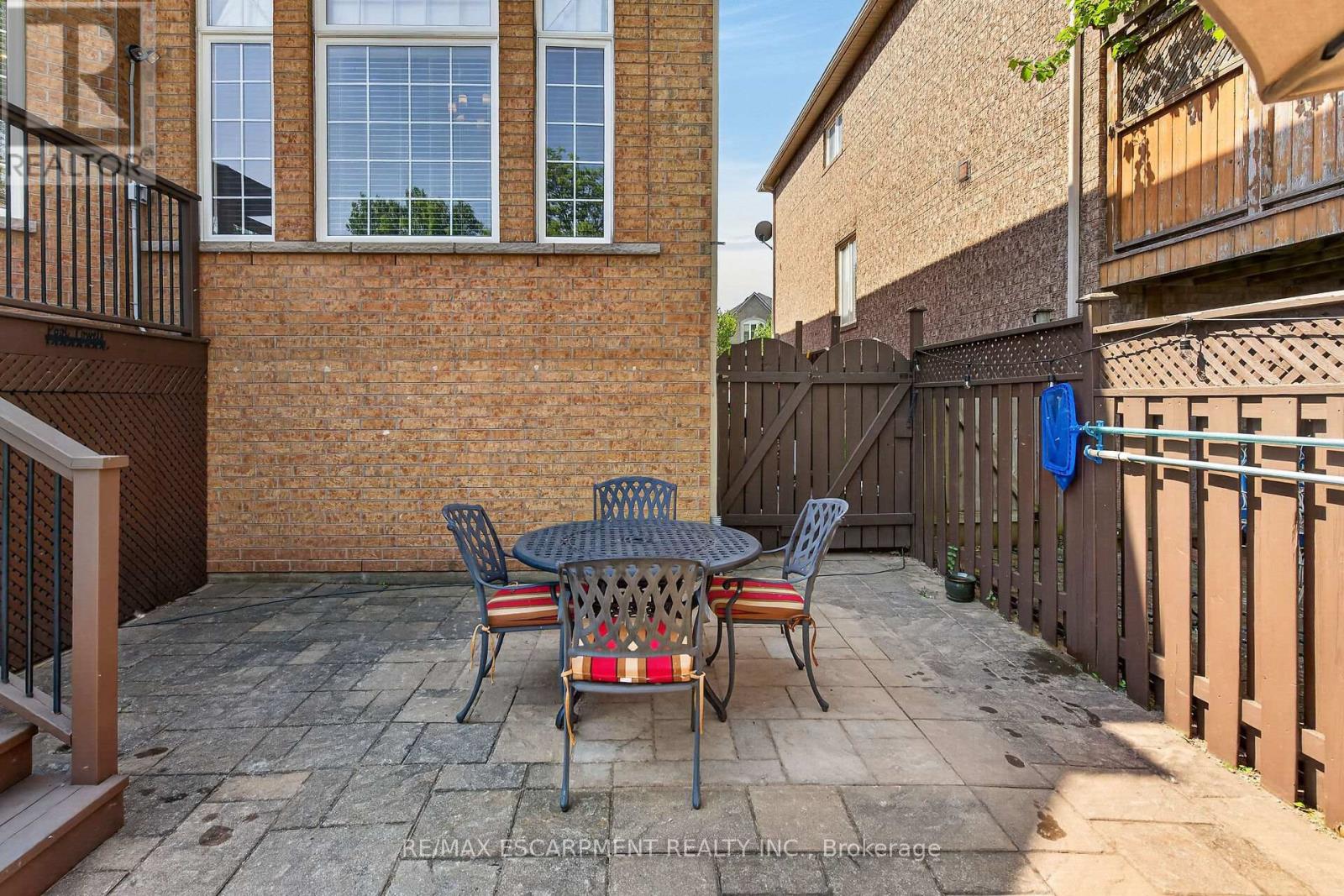 2431 CASTLEBROOK ROAD - 45