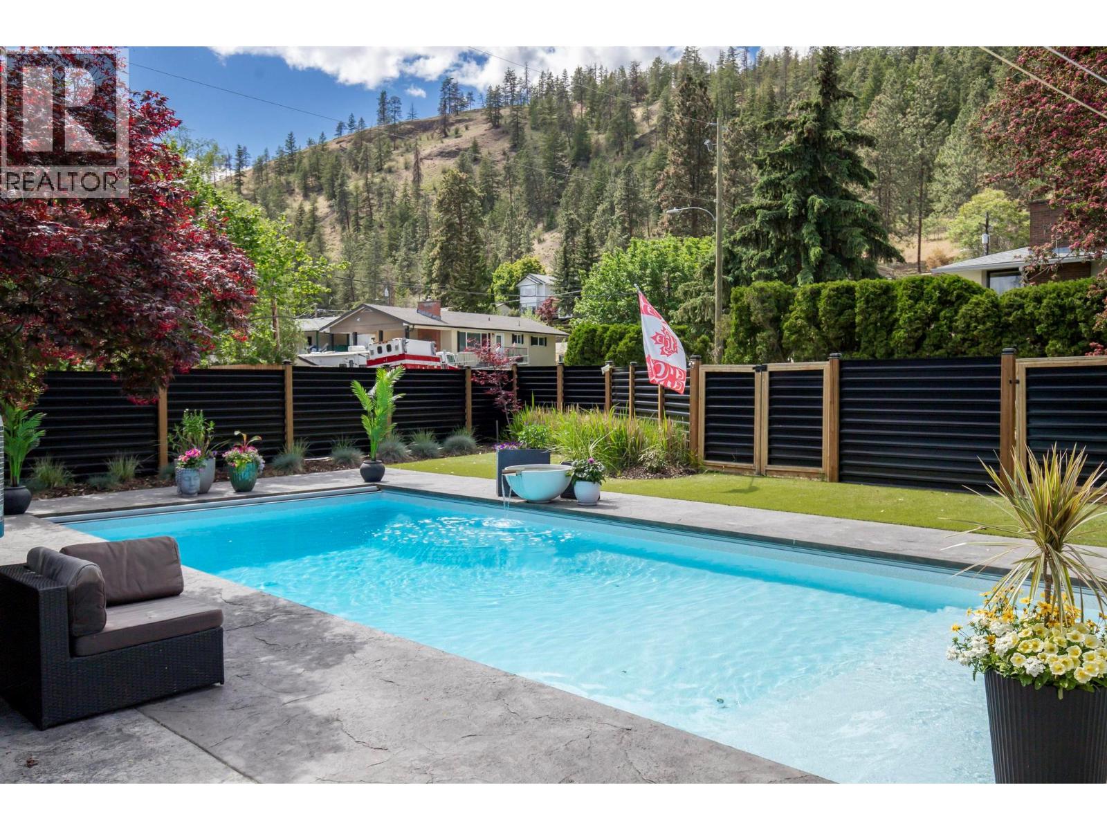 350 Yates Road - 37