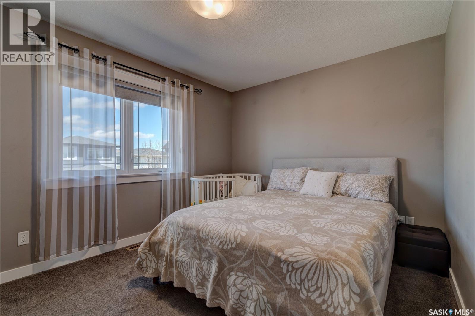 5425 McClelland DRIVE - 17