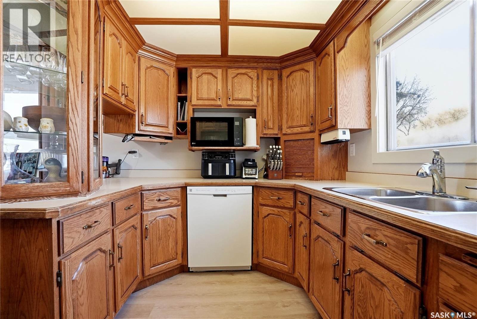 1306 6th AVENUE N - 13