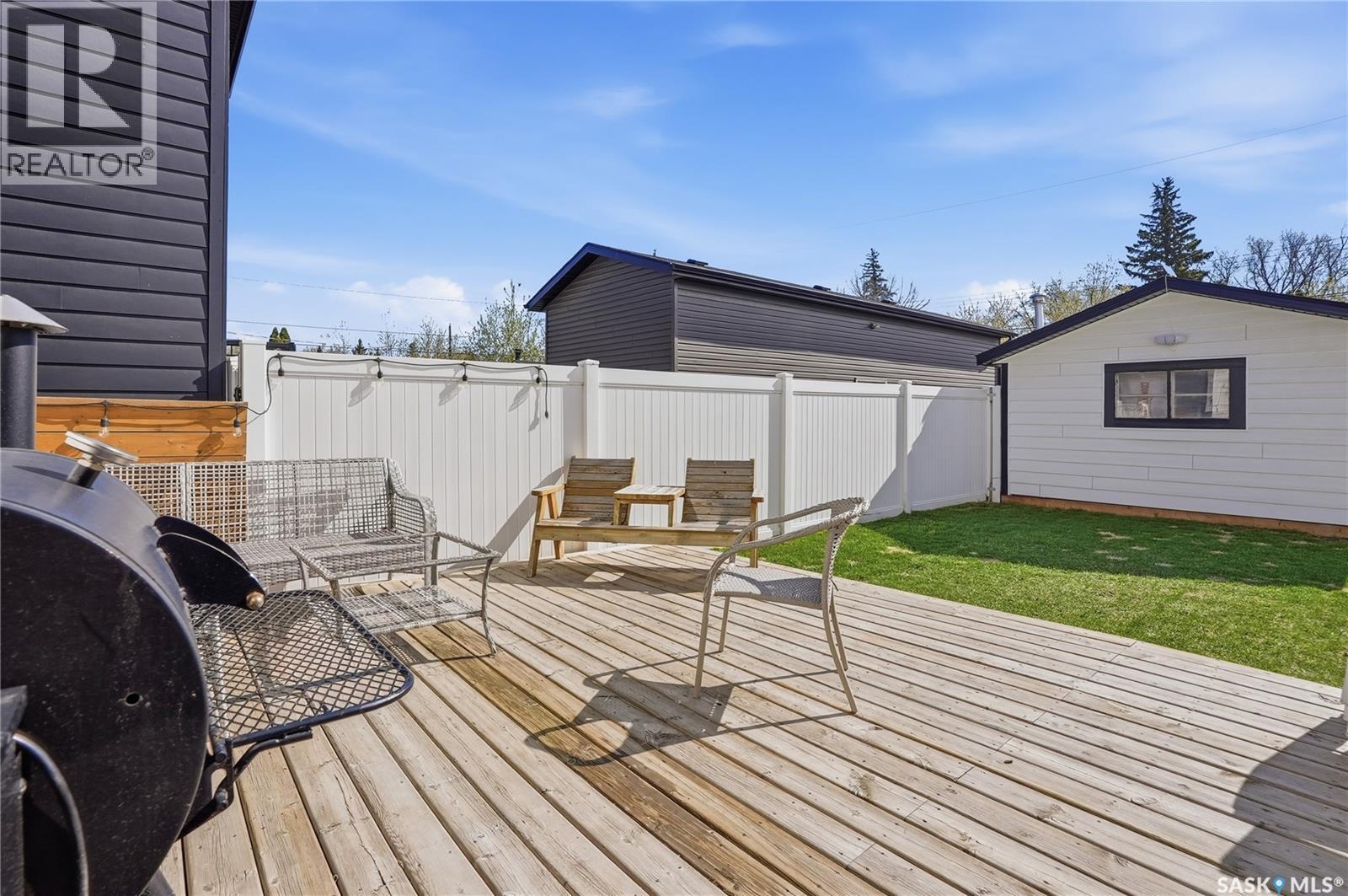 1306 6th AVENUE N - 41