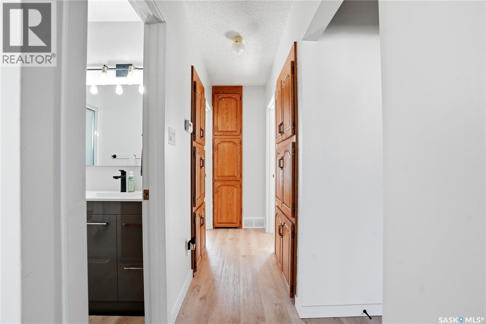 1306 6th AVENUE N - 7