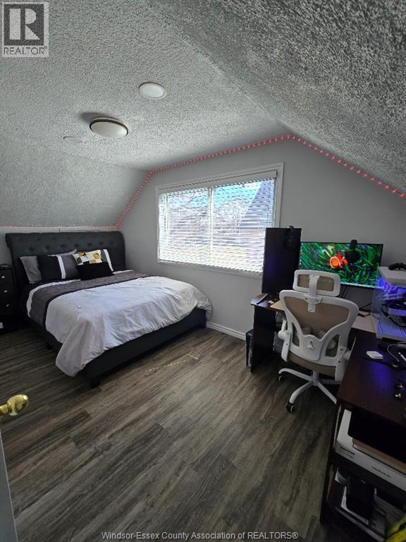 1175 CAMPBELL - 21